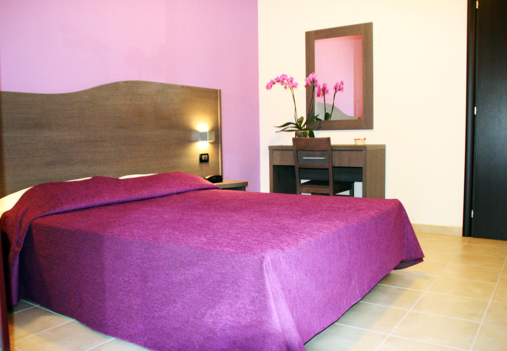 Hotel Leon D'Oro Castel Frentano Екстериор снимка