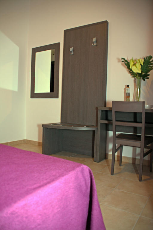 Hotel Leon D'Oro Castel Frentano Екстериор снимка