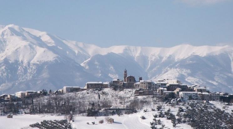Hotel Leon D'Oro Castel Frentano Екстериор снимка