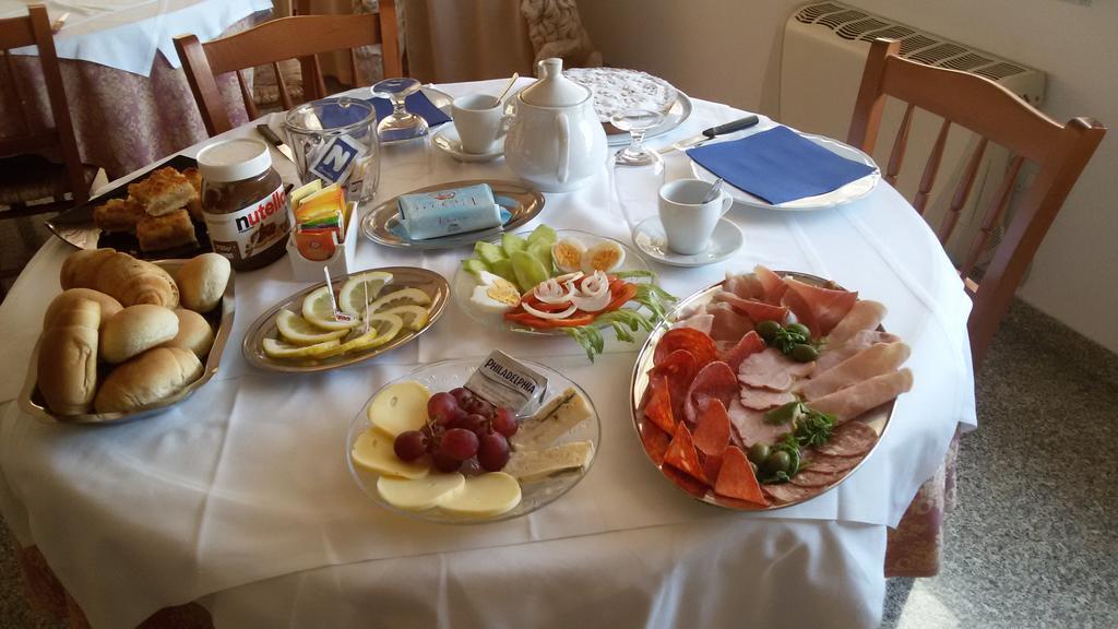 Hotel Leon D'Oro Castel Frentano Екстериор снимка