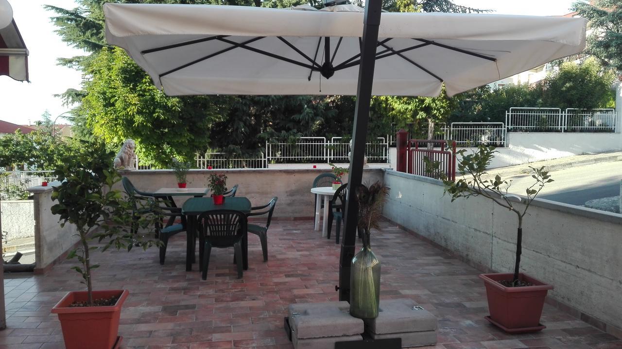 Hotel Leon D'Oro Castel Frentano Екстериор снимка